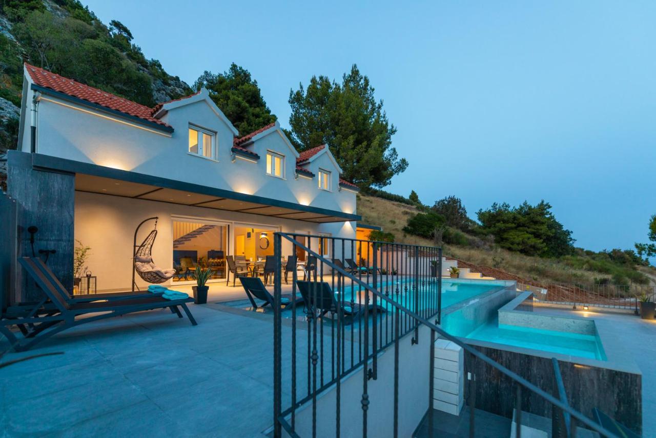 Villa Kruna With Breathtaking View Murvica  Exteriör bild